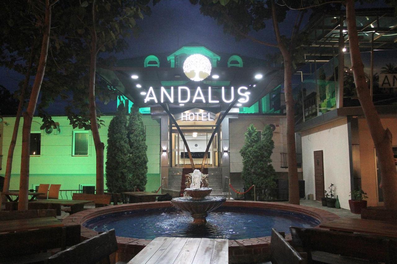 Hotel Andalus Skopje Luaran gambar