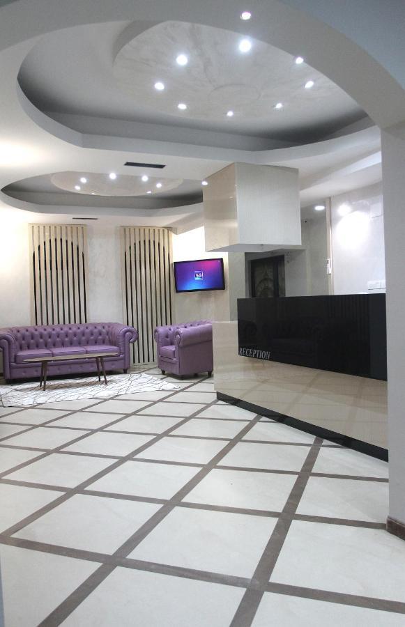 Hotel Andalus Skopje Luaran gambar