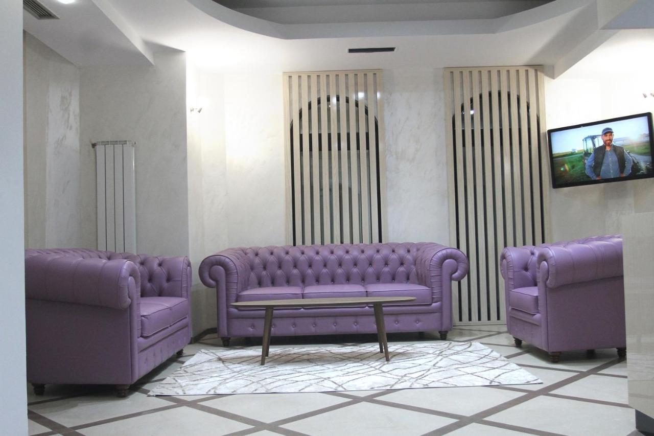 Hotel Andalus Skopje Luaran gambar